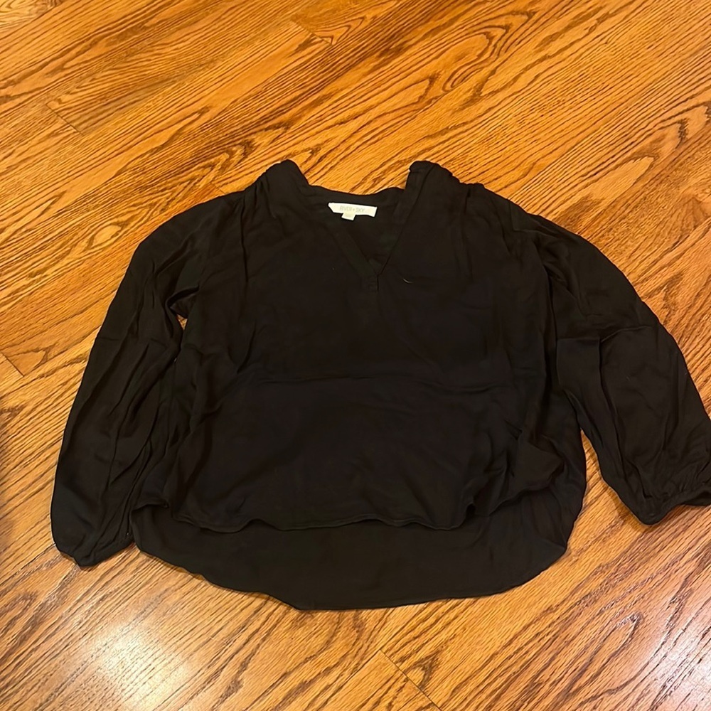 River + Sky Woman’s Black Long Sleeve Size XS